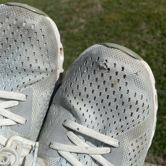 On Cloudswift Running Light Gray Athletic Shoes Women’s Size 8.5 - Picture 11 of 11